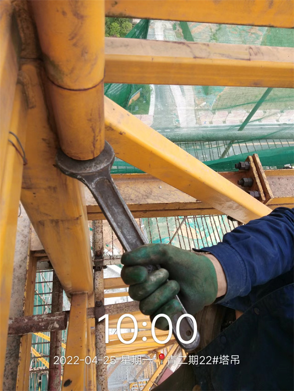 懷化市德邦工程機(jī)械有限公司,湖南建筑起重機(jī)械的租賃,湖南施工升降機(jī)租賃,湖南塔式起重機(jī)租賃 懷化市德邦工程機(jī)械有限公司,湖南建筑起重機(jī)械的租賃,湖南施工升降機(jī)租賃,湖南塔式起重機(jī)租賃
